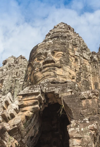 古代のバイヨン城、アンコール ・ トム、カンボジア。ヴィンテージ. — ストック写真