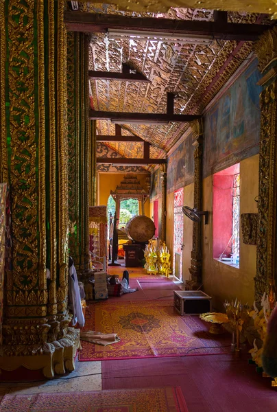 Den berömda marmor tempel Benchamabophit från Bangkok, Thailand — Stockfoto