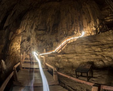 güneş ışığı Mağarası, khaoluang, il: phetchaburi, thailand.