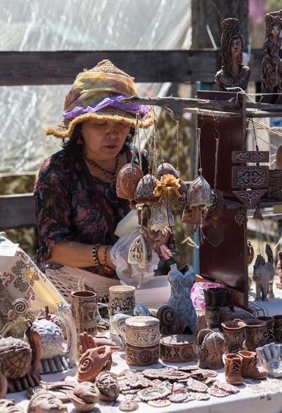 Başak hatıra(lık) anmalık ve bit pazarı, ıvır zıvır — Stok fotoğraf