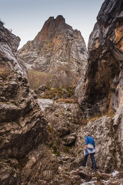 Turistas europeus nas montanhas Tibete — Fotografia de Stock