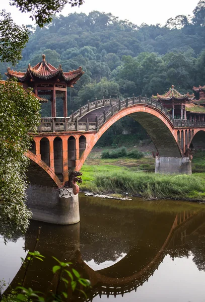 Muy hermoso parque chino viejo — Foto de Stock