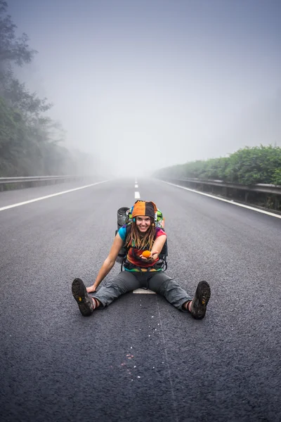 Breite und leere Autobahn — Stockfoto