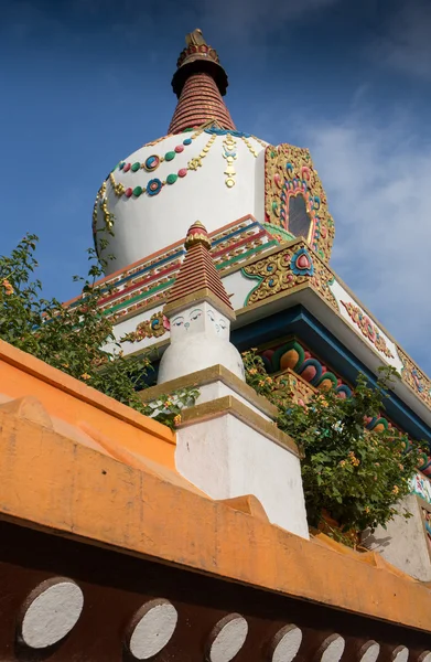 Budist stupa - Budist Burası ibadet — Stok fotoğraf