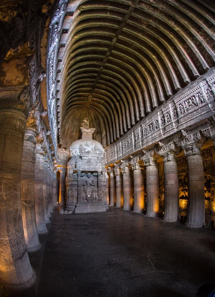 Forgotten underground temple — Stock Photo, Image