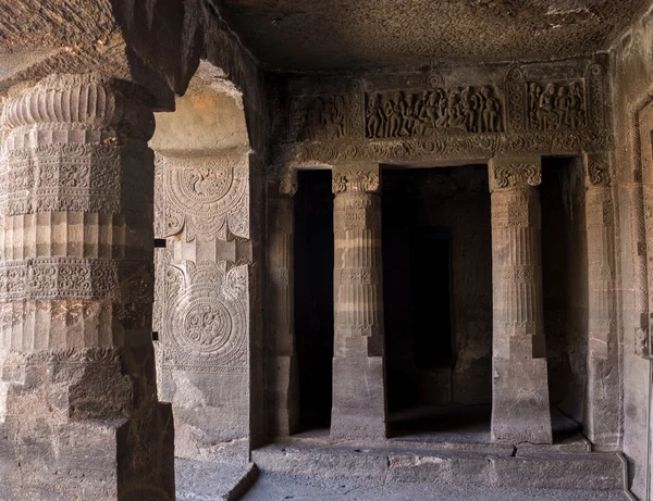 Forgotten underground temple — Stock Photo, Image