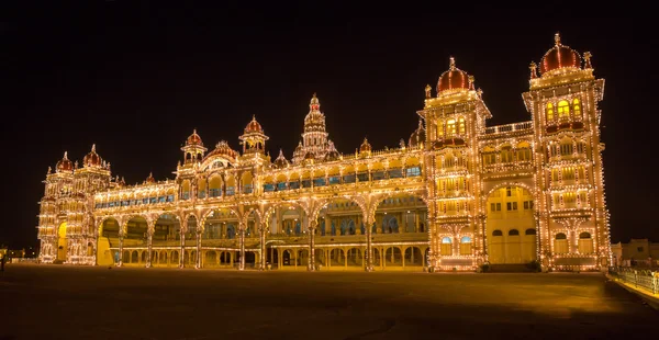 Mysore castle — Stock Photo, Image