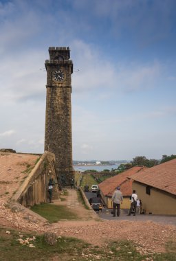 bir saat kulesi atış kapatmak