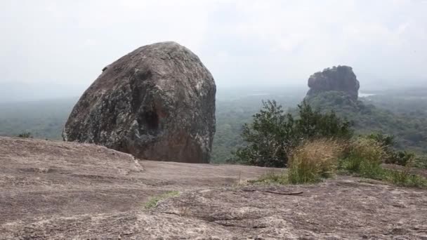 锡吉里耶狮子岩堡垒在斯里兰卡 — 图库视频影像