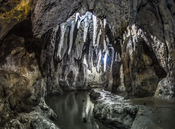 A Sappong gyönyörű Lod cave — Stock Fotó