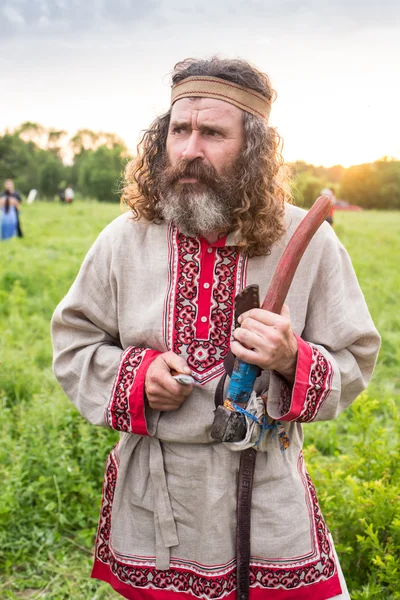 Russian man with accordion,redneck. — 图库照片