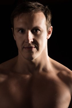 Beyaz erkek savaşçı