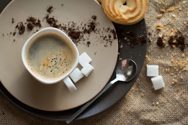 Cup of hot espresso coffee, and cookie — Stock Photo, Image