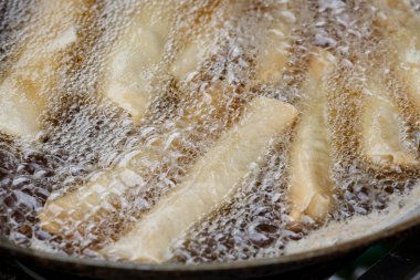 Tatlılar, kızarmış bahar rulolar