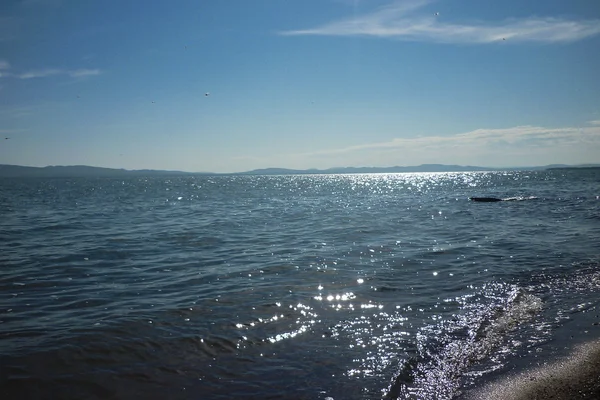 Hot afternoon on the lake. — Stock Photo, Image