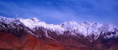 Gilgit 'de Skardu' yu çevreleyen güzel vadi ve dağlar - Pakistan 'ın Baltistan bölgesi