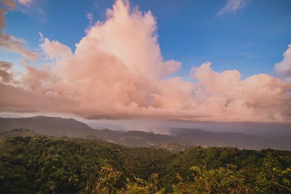 Raining with Storm Cloud — Stock Photo, Image