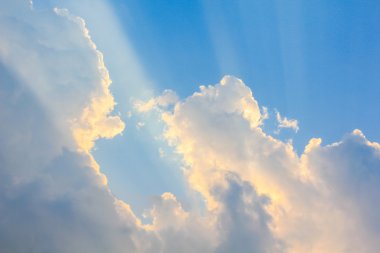 Gökyüzü ve Bulutlar