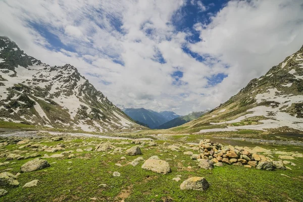 Rock mountain — Stock Photo, Image