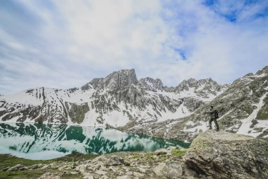 Görüntülemek için dikkat durdurmak hiking