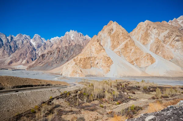 Mountain peak — Stock Photo, Image