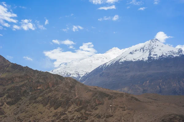 Valle idílico de la montaña —  Fotos de Stock