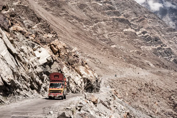 Pakistan Karakurum karayolu
