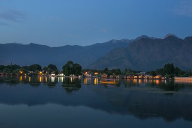 Dal Gölü, Keşmir, Hindistan