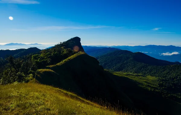 Sunrise in the mountains landscape — Stock Photo, Image