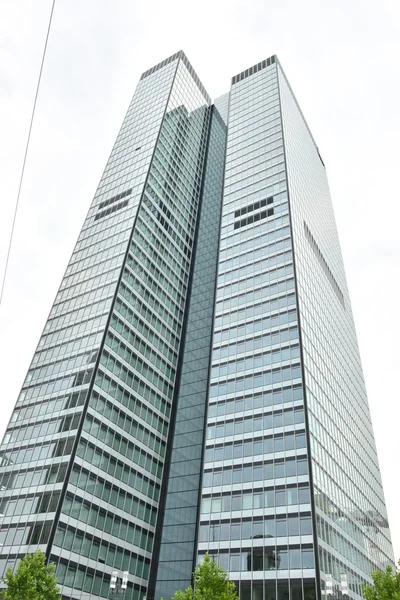 ドイツ、フランクフルトの高層ビル — ストック写真