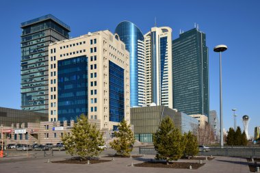 Astana, Kazakistan'ın modern ofis kuleleri