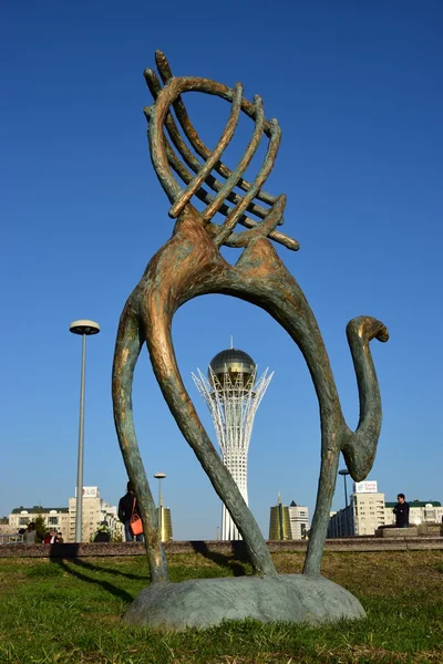 Street sculpture in Astana, Kazakhstan — Stock Photo, Image