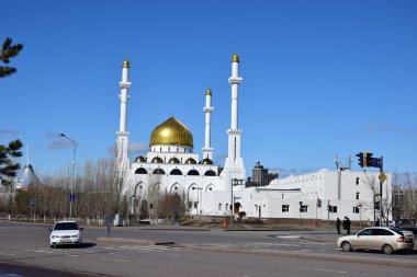 Astana, Kazakistan'ın Nur Astana Camii