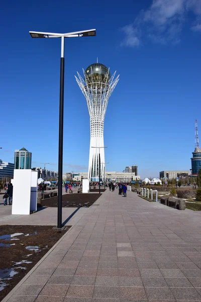 Vista sobre a torre BAITEREK em Astana, Cazaquistão — Fotografia de Stock