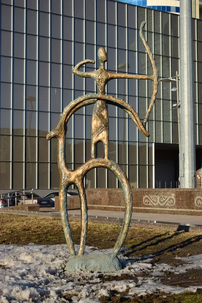 Street sculpture in Astana, Kazakhstan — Stock Photo, Image