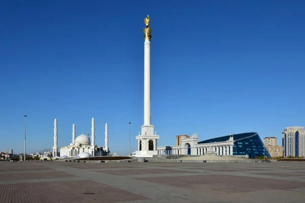 Kolom van onafhankelijkheid in Astana, Kazakhstan — Stockfoto