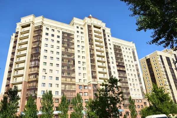 Moderna bostads-byggnad i Astana, Kazakhstan — Stockfoto
