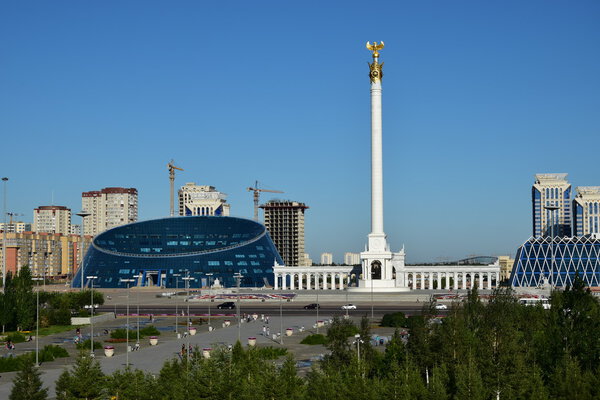 Взгляд в Астану, столицу Казахстана, принимающего ЭКСПО-2017
