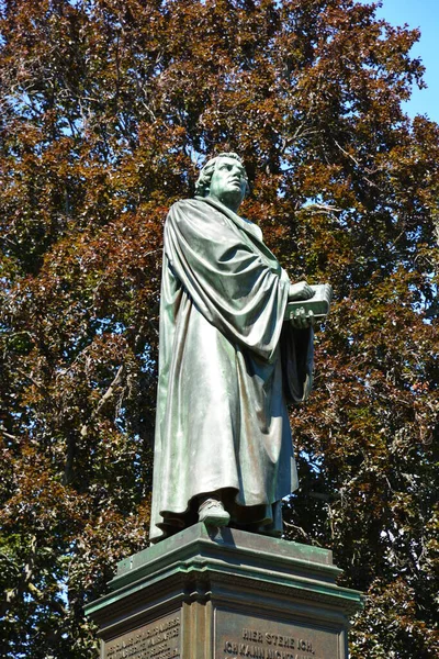 Worms 2021 Blick Auf Das Martin Luther Denkmal Der Stadt — Stockfoto