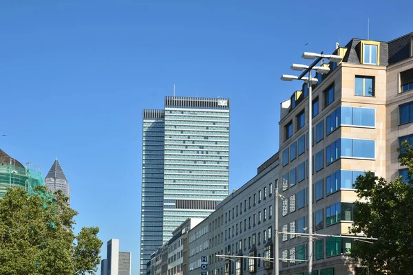 Frankfurt Duitsland 2021 Uitzicht Met Moderne Gebouwen Stad Frankfurt Aan — Stockfoto