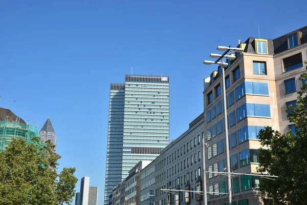 Frankfurt Alemania 2021 Una Vista Con Edificios Modernos Ciudad Frankfurt — Foto de Stock