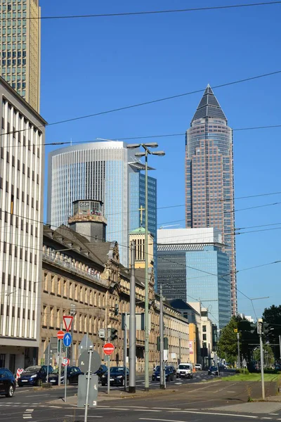 Francfort Allemagne 2021 Vue Avec Des Bâtiments Modernes Dans Ville — Photo