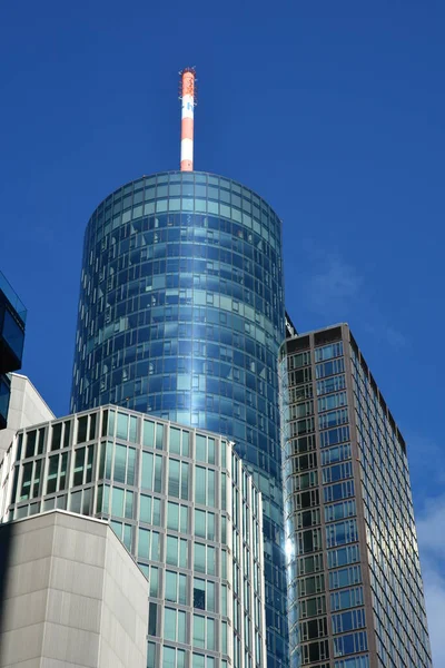 Φρανκφούρτη Γερμανία 2021 Θέα Σύγχρονα Κτίρια Στην Πόλη Της Φραγκφούρτης — Φωτογραφία Αρχείου