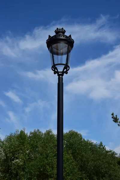 Une lanterne métallique — Photo