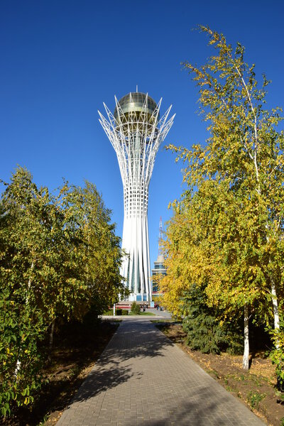 Башня Байтерек в Астане, Казахстан
