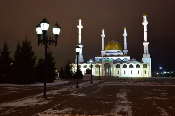 Мечеть NUR ASTANA в Астане — стоковое фото