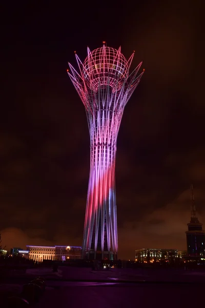 astana içinde baiterek Kulesi