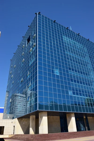 Astana içinde modern binalar