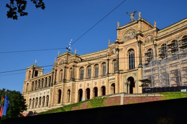 Münih'te Maximilianeum Sarayı 