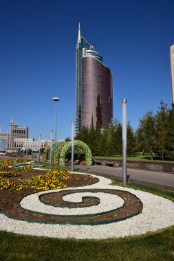 Astana, Kazakistan'ın modern binalar ile sokak görünümü